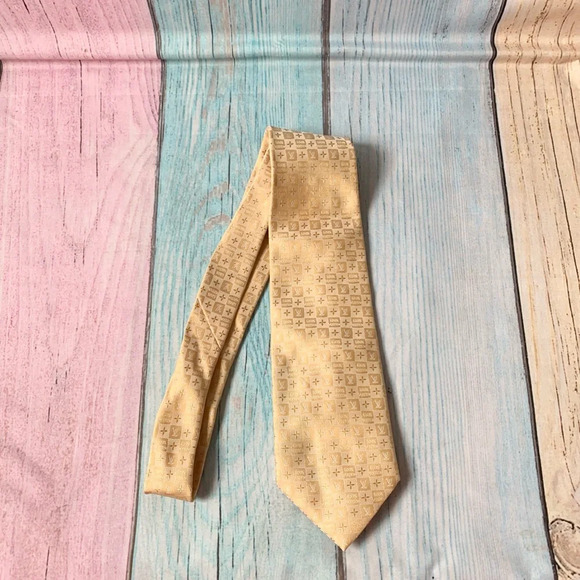 Gold Louis Vuitton 100% silk monogram tie - Picture 1 of 8